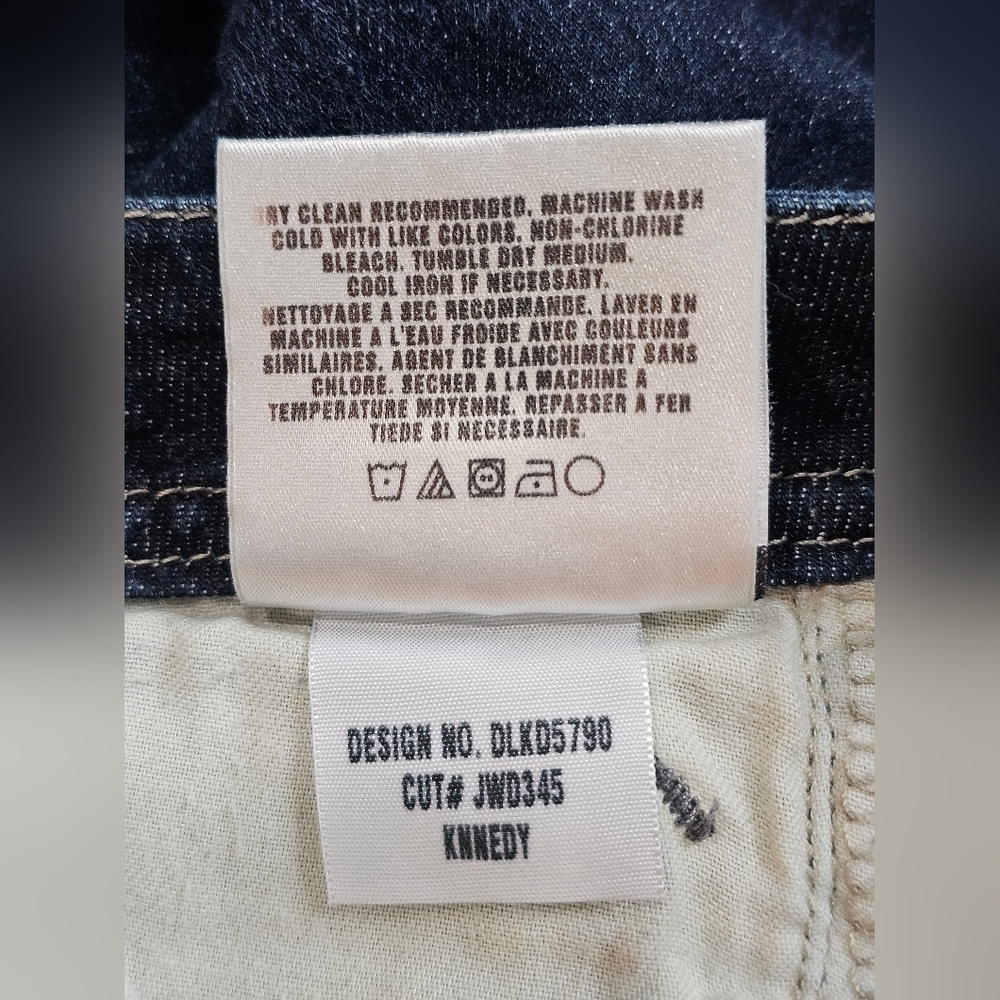 Joe's Jeans Women's Flare Size 32, Excellent Condition! - Picture 12 of 12
